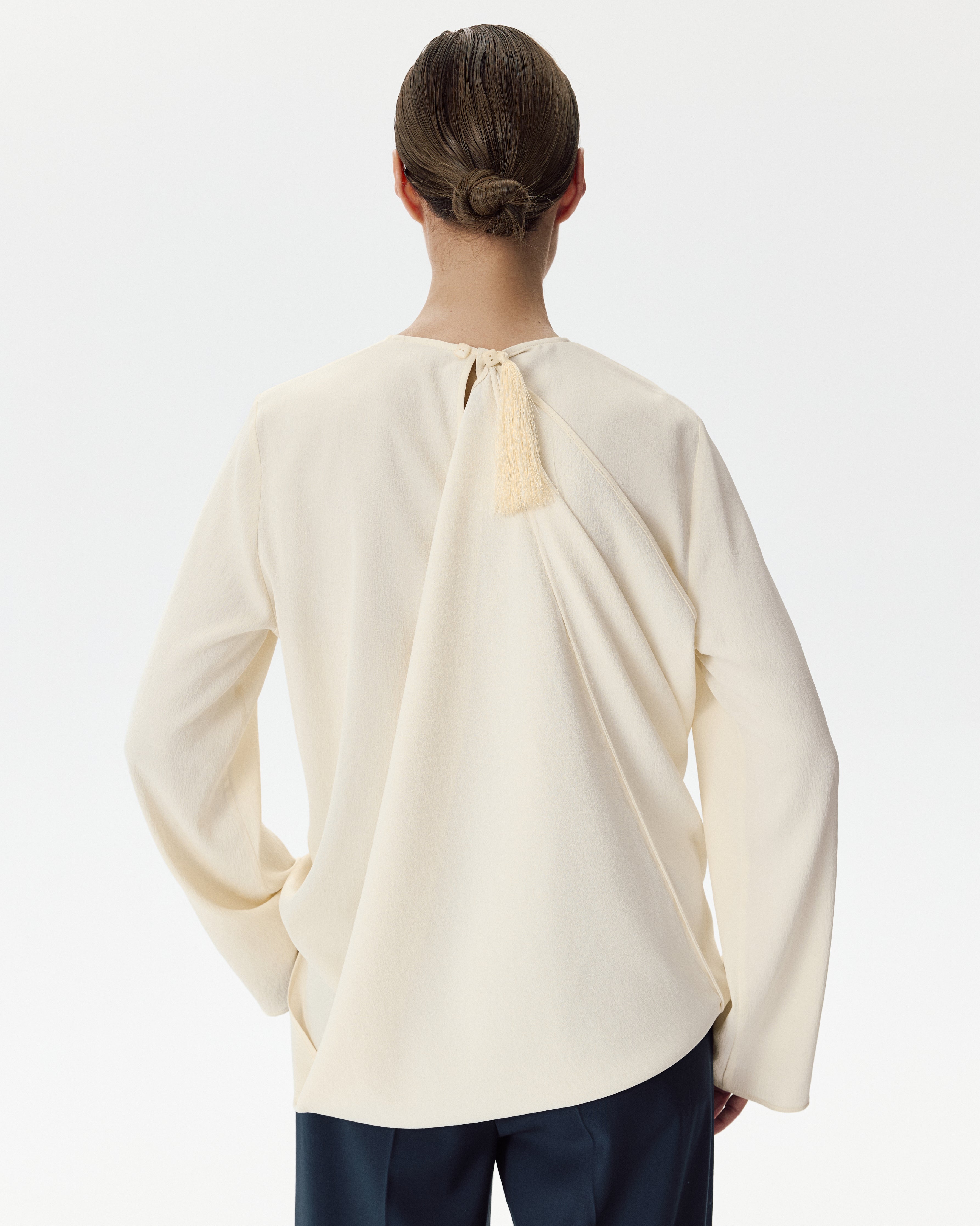 Tassel Top Cream