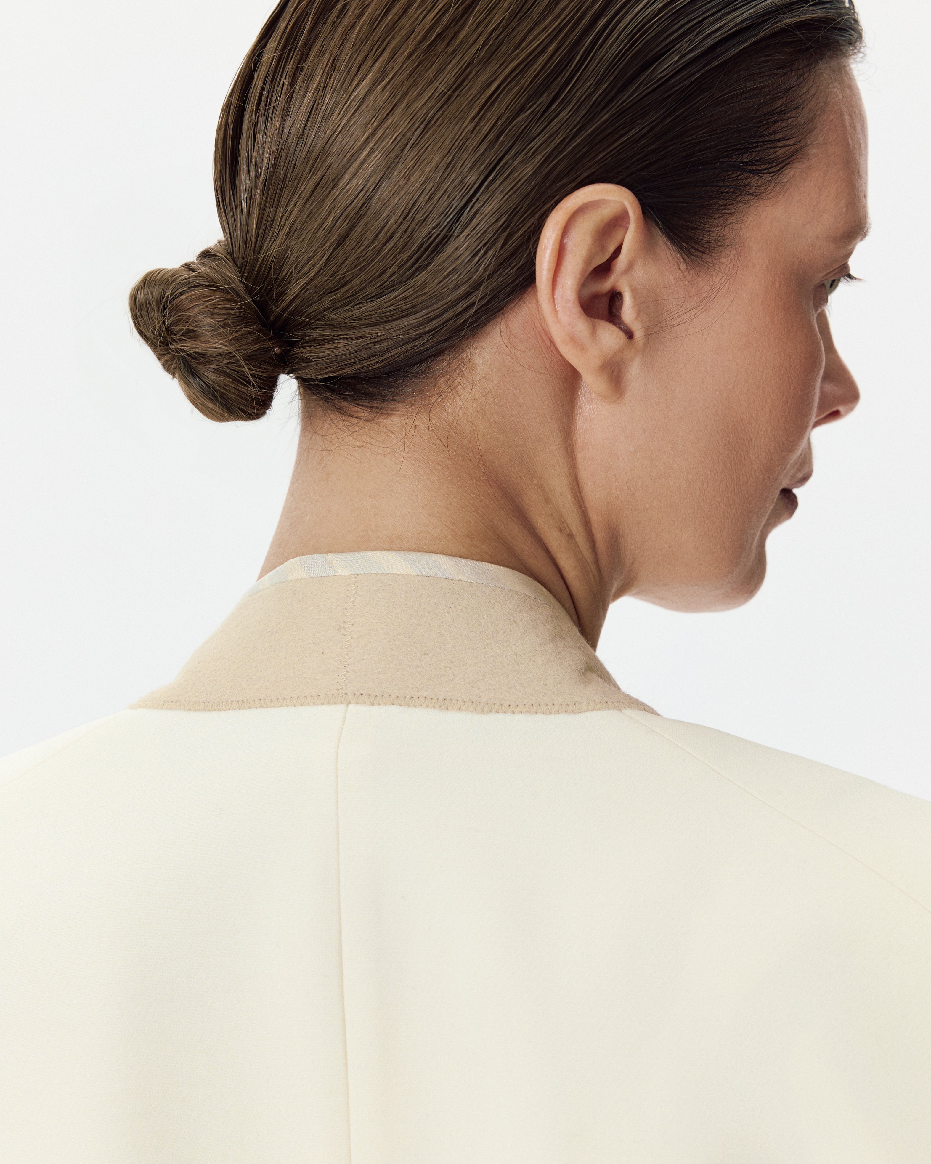 The Signature Jacket Cream