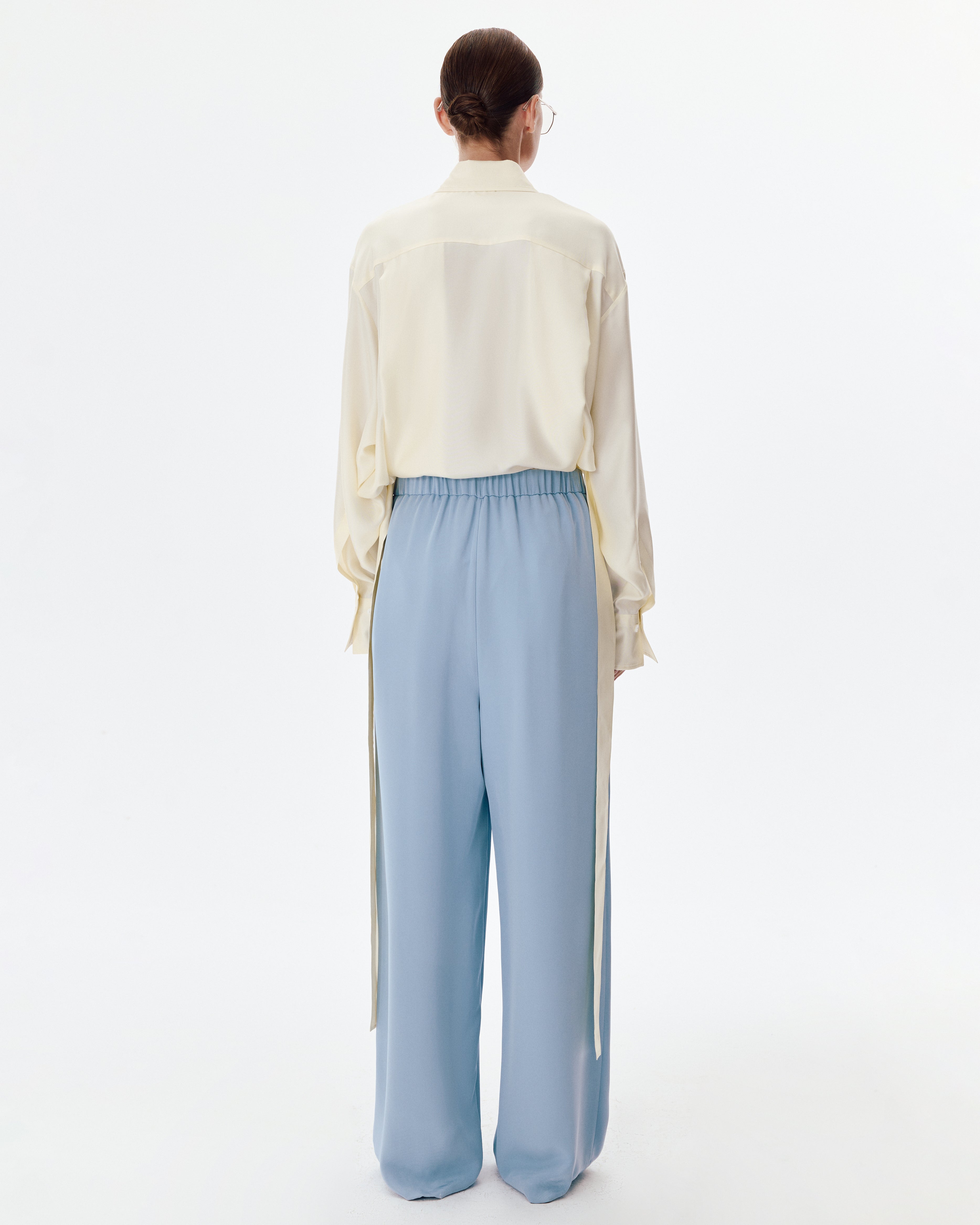 New Relax Pants in Blue