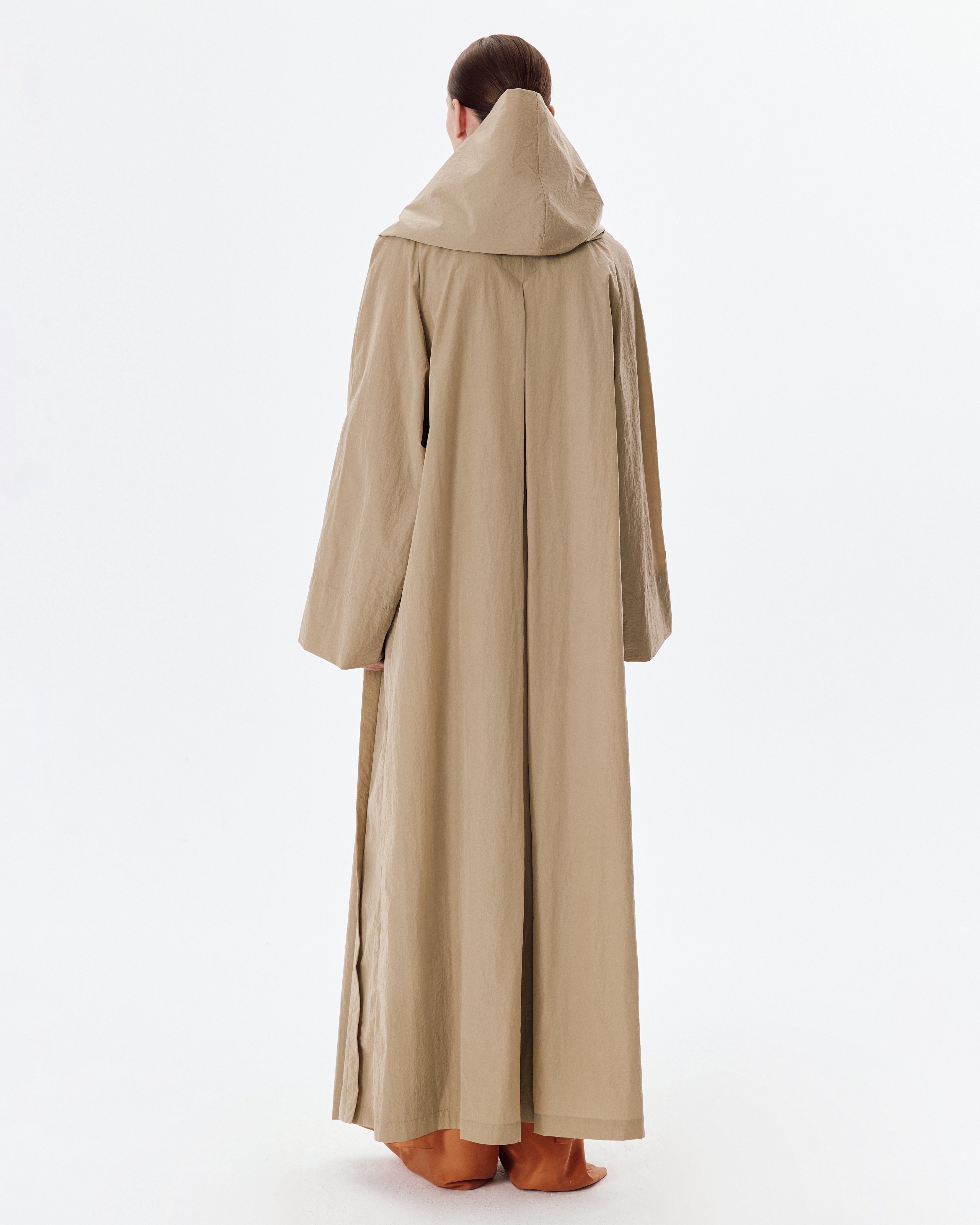 Dune Raincoat in Tree House