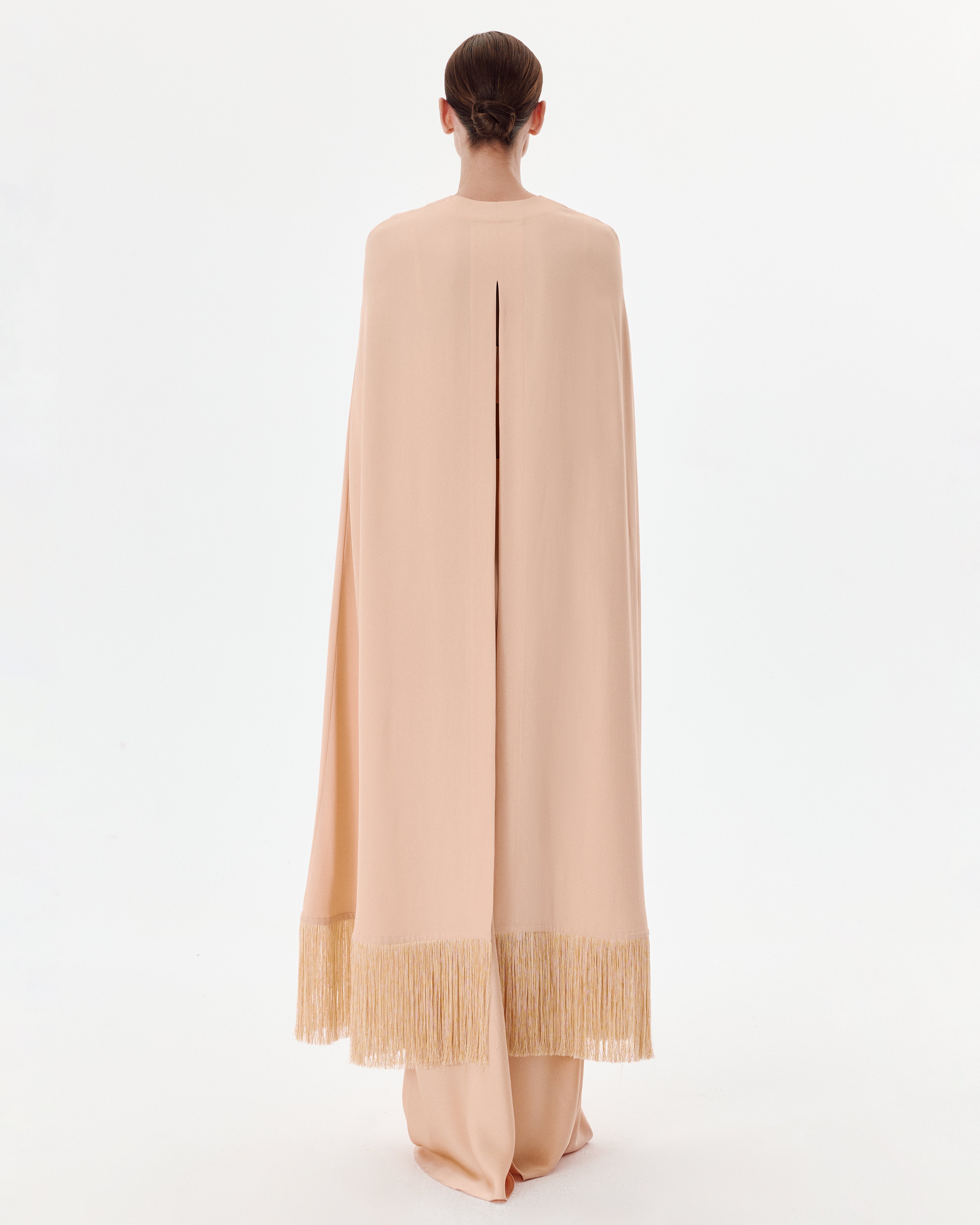 Deco Crepe Cape in Peach