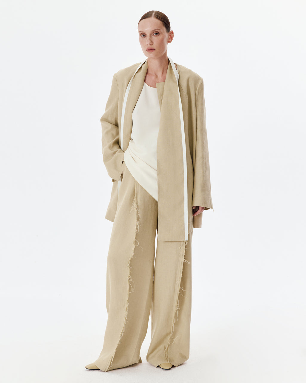 Nera Jacket Almond