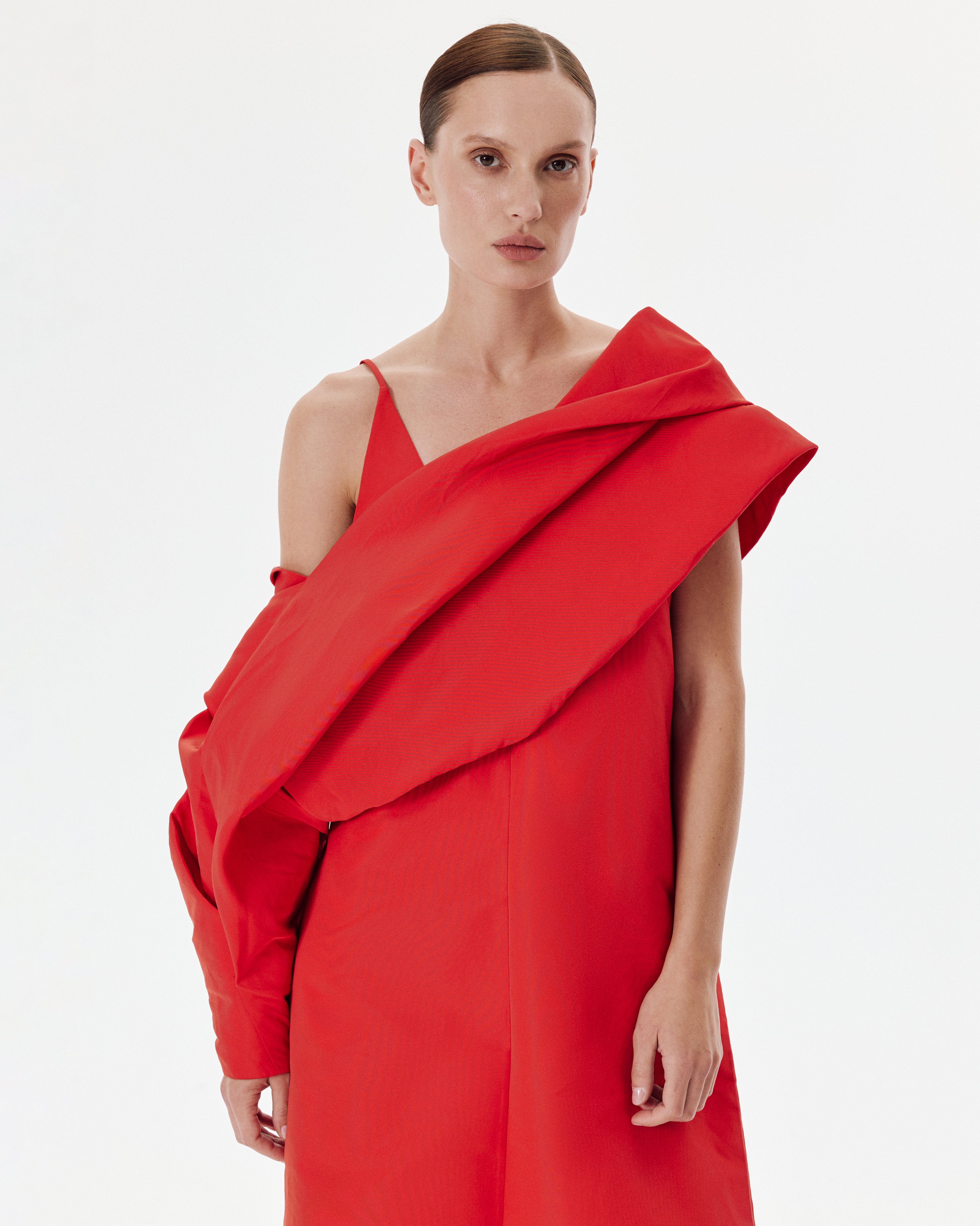 Taffeta City Sleeve in Red