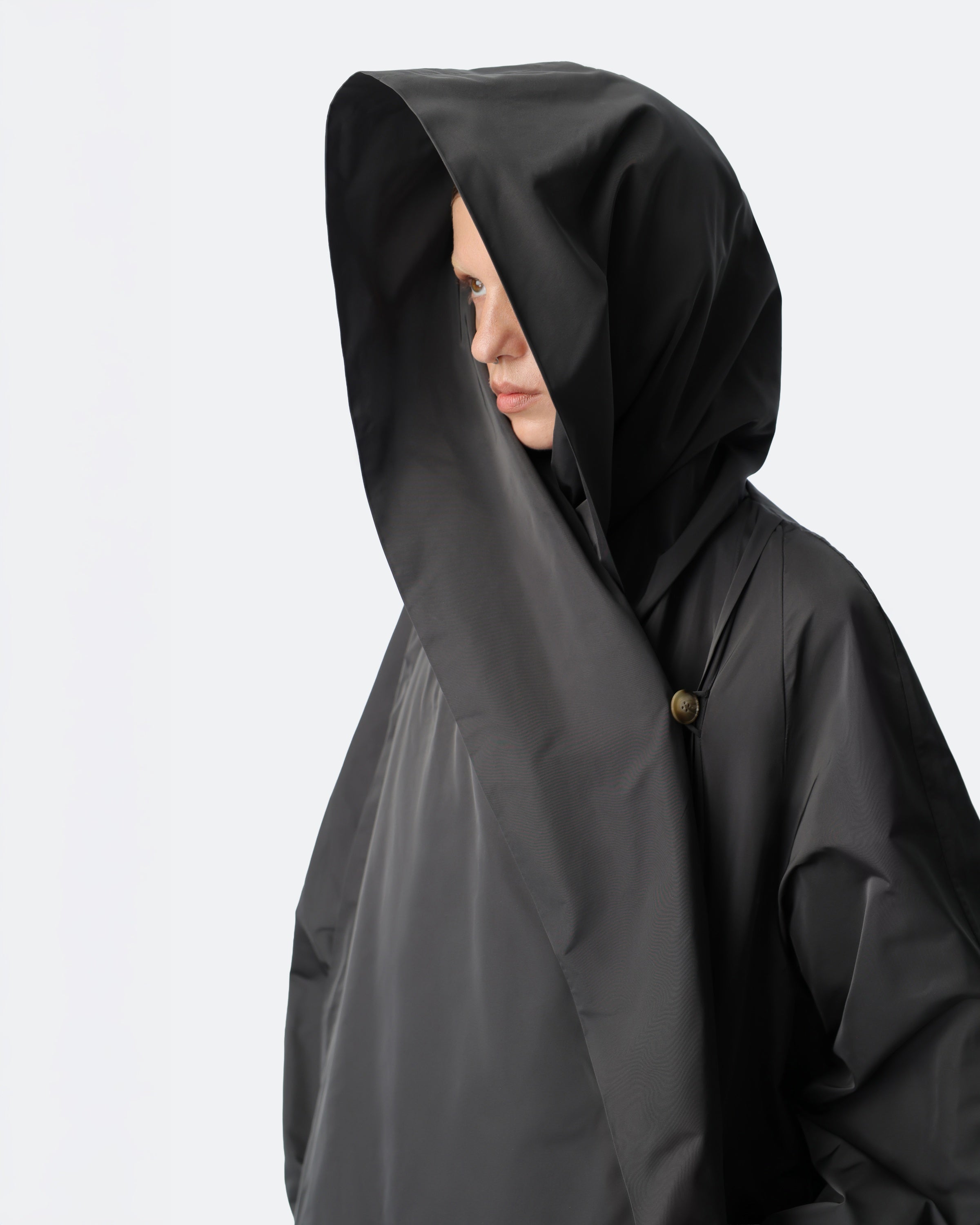 Dune Raincoat in Grey