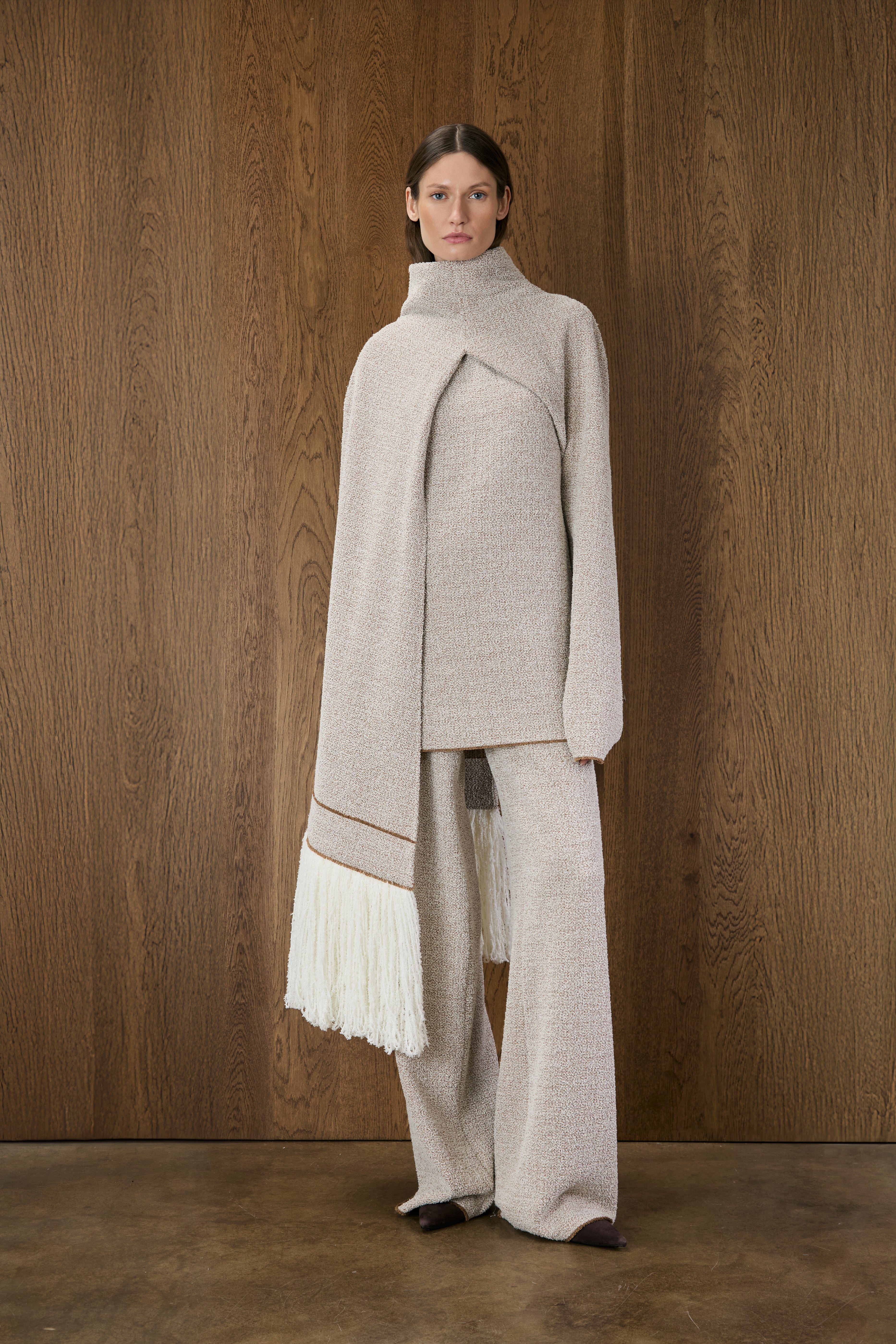 Deco Cape