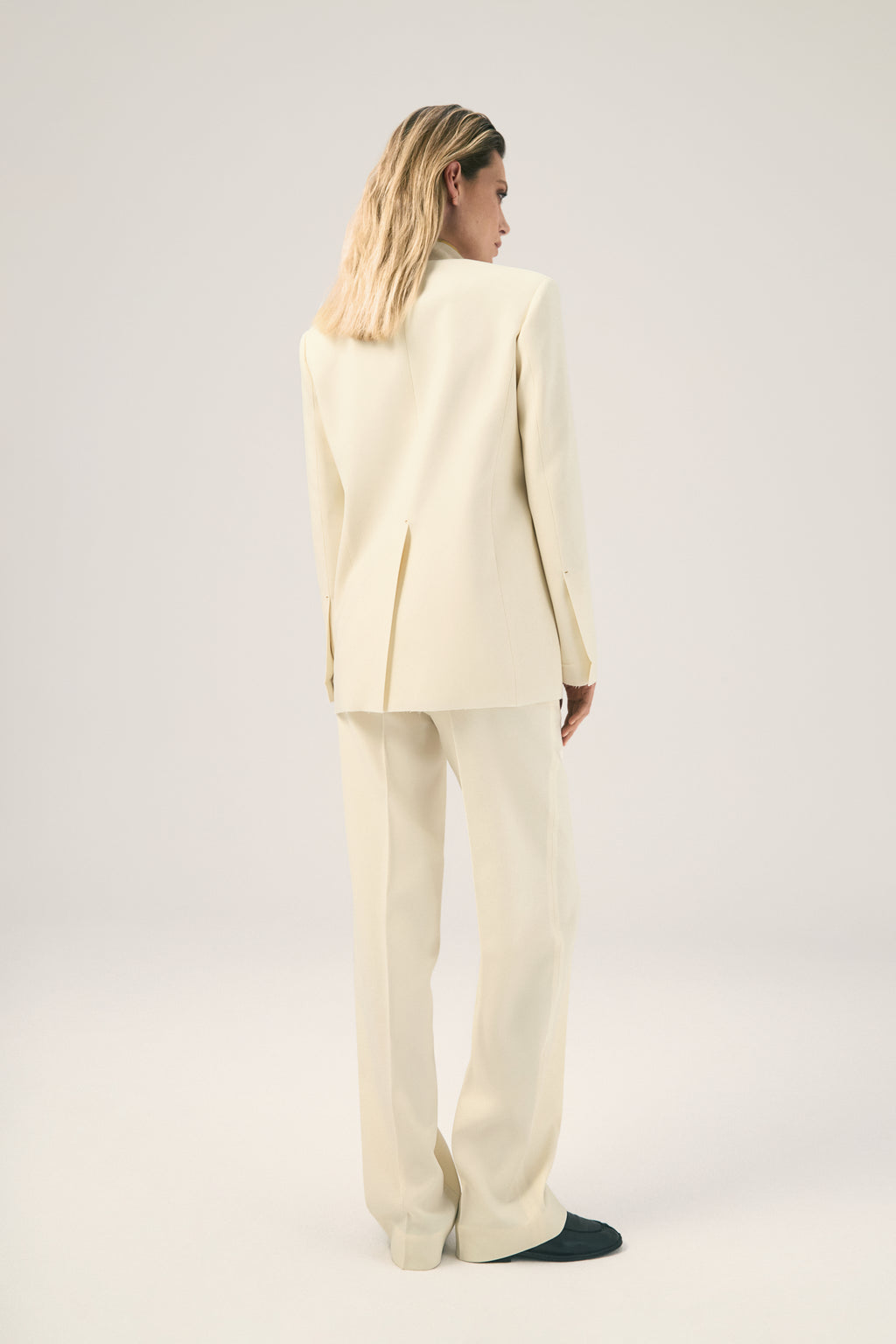 The Signature Pants in Cream