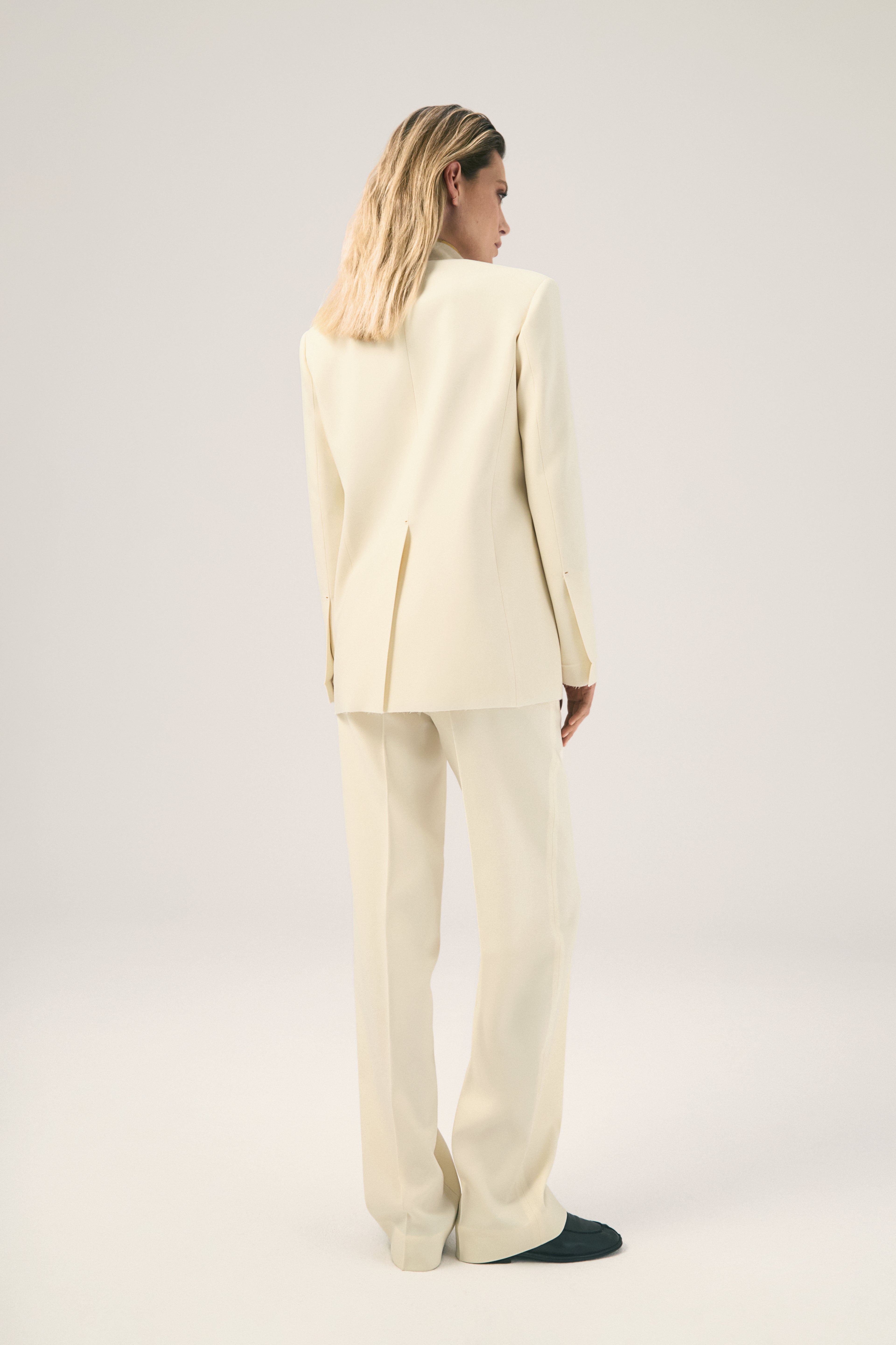 The Signature Pants in Cream