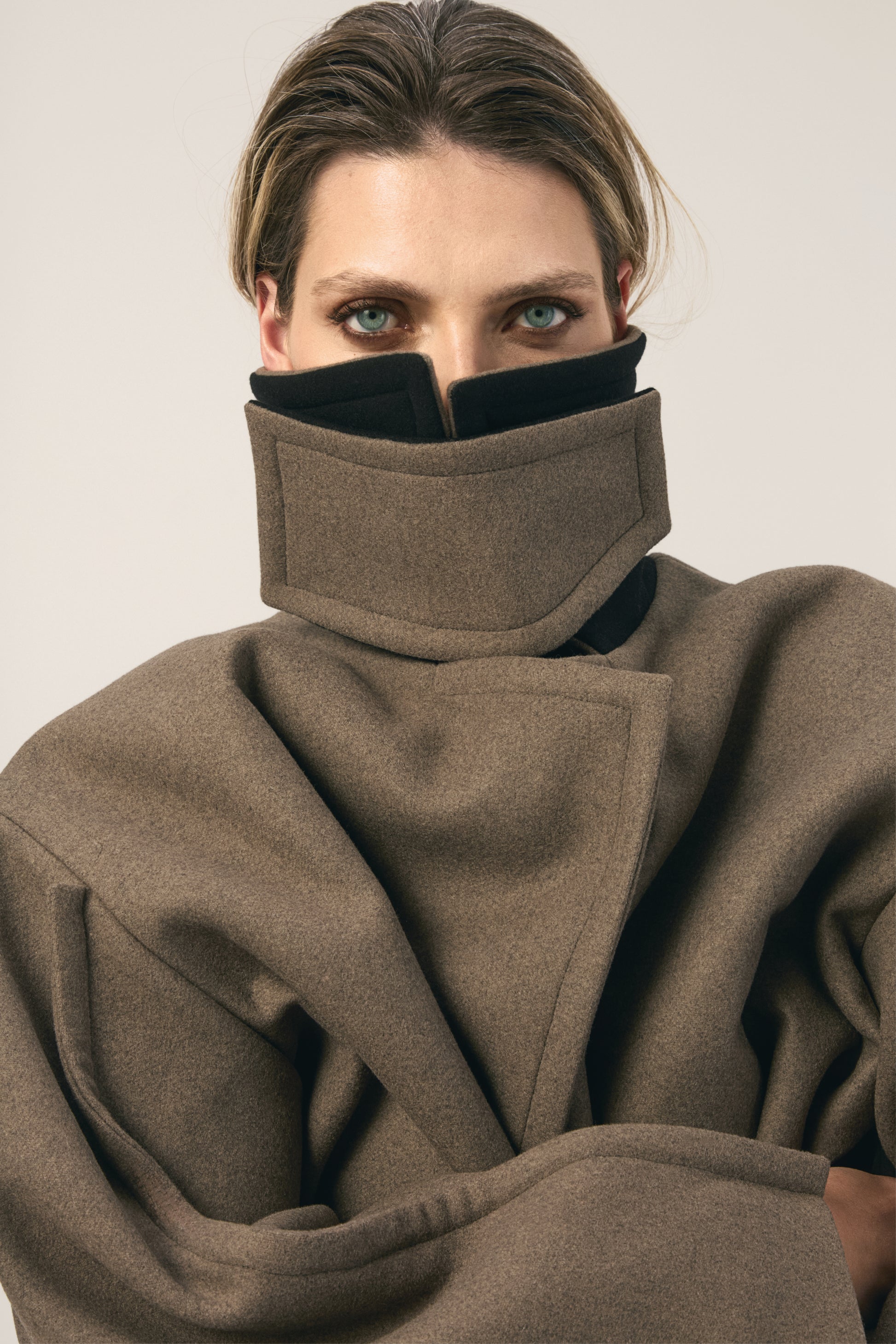 Fille Bomber