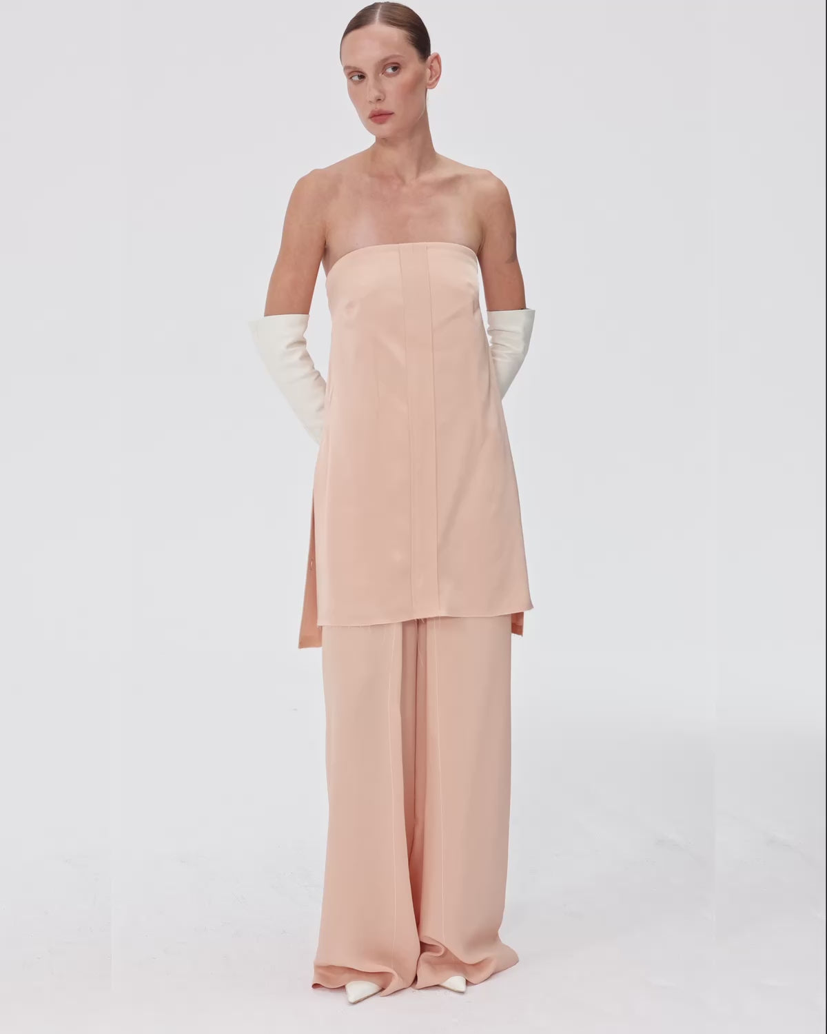 Chiarra Satine Top in Peach