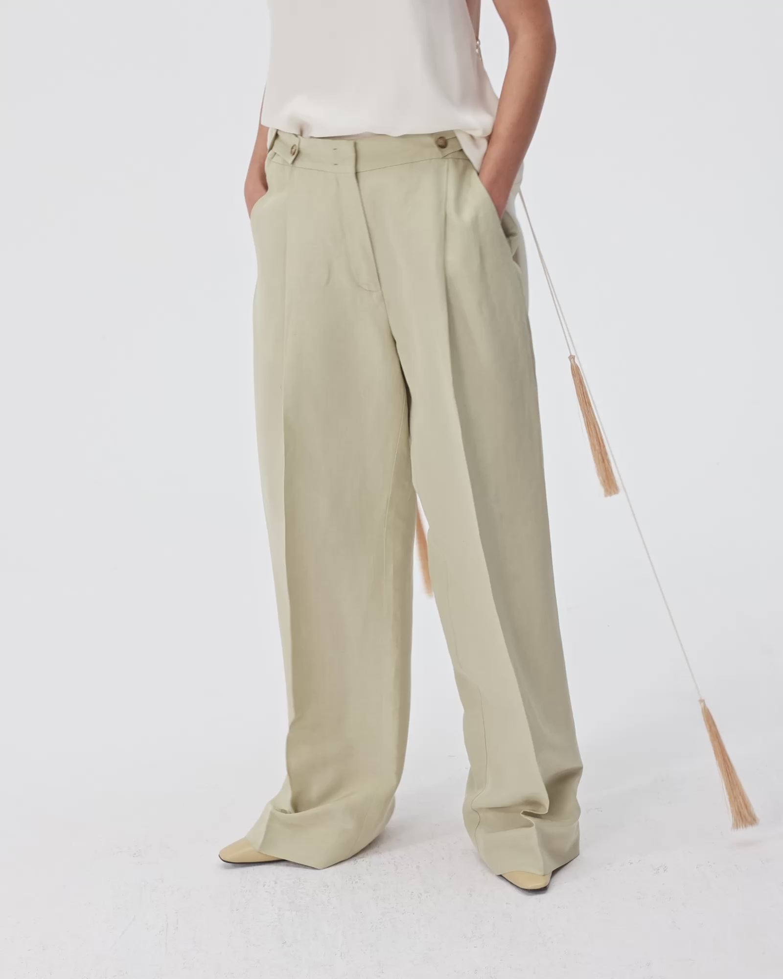 Dahlia Pants in Shell