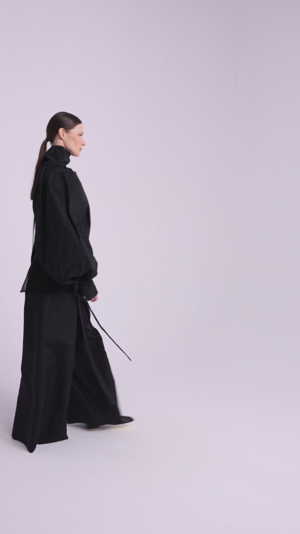 Taffeta Sleeve Black