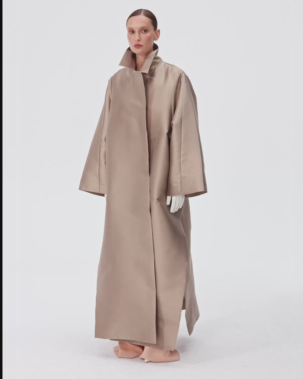 La Scala Coat in Taupe