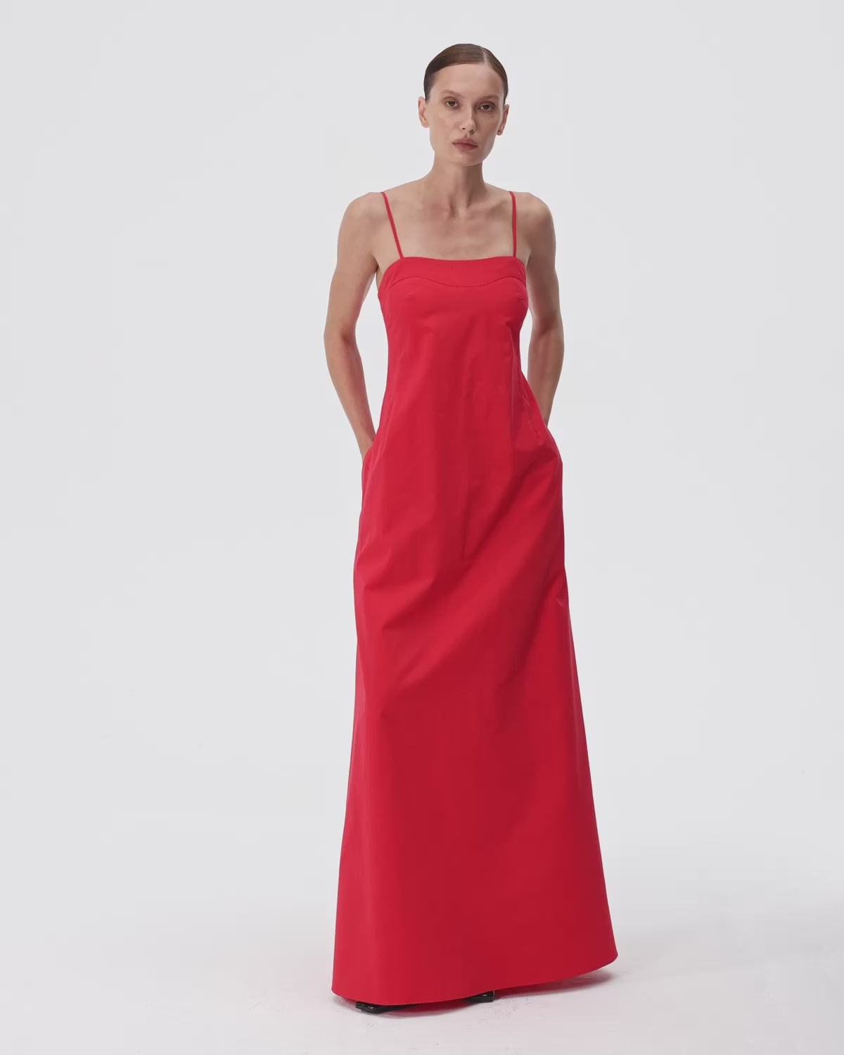 Dora Dress in Lipstick Red